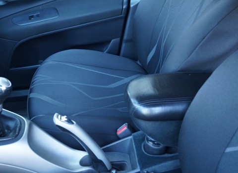 Toyota Auris przednie siedzisko