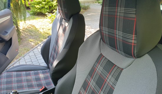 Pokrowce samochodowe Skoda Karoq 2021 tylne fotele samodzielne 472,6